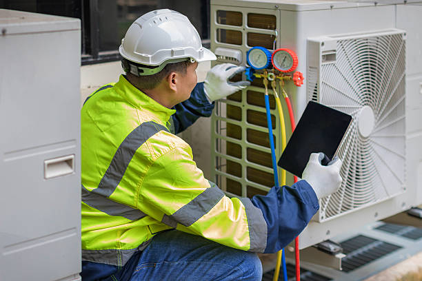 Professional Hvac technician working in Alpine, TX